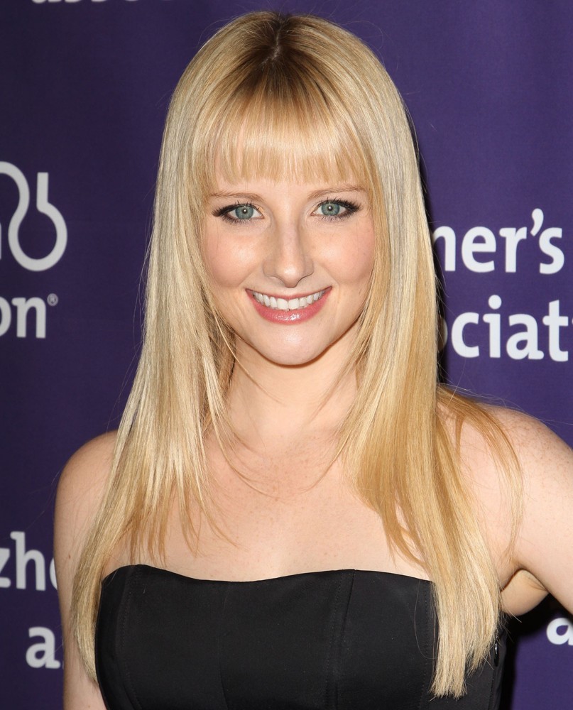 danielle tawney recommends Melissa Rauch Tit Size