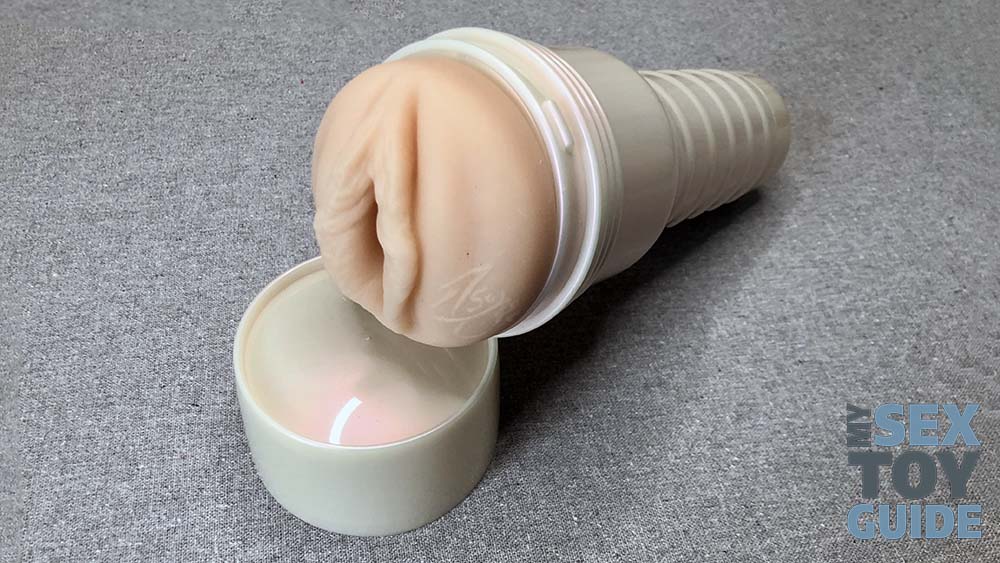 ashley vandyken recommends Fleshlight For Small Penis