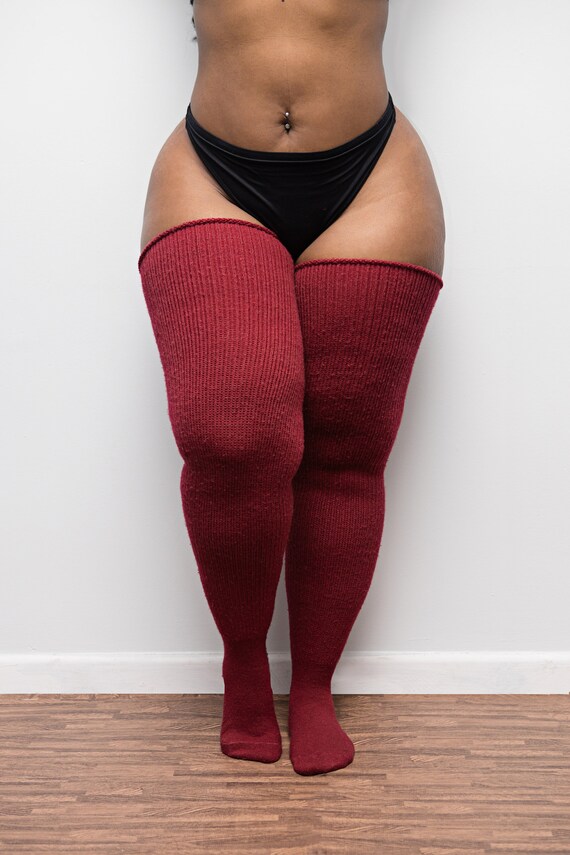 amanda billmeyer recommends Big Thighs In Pantyhose