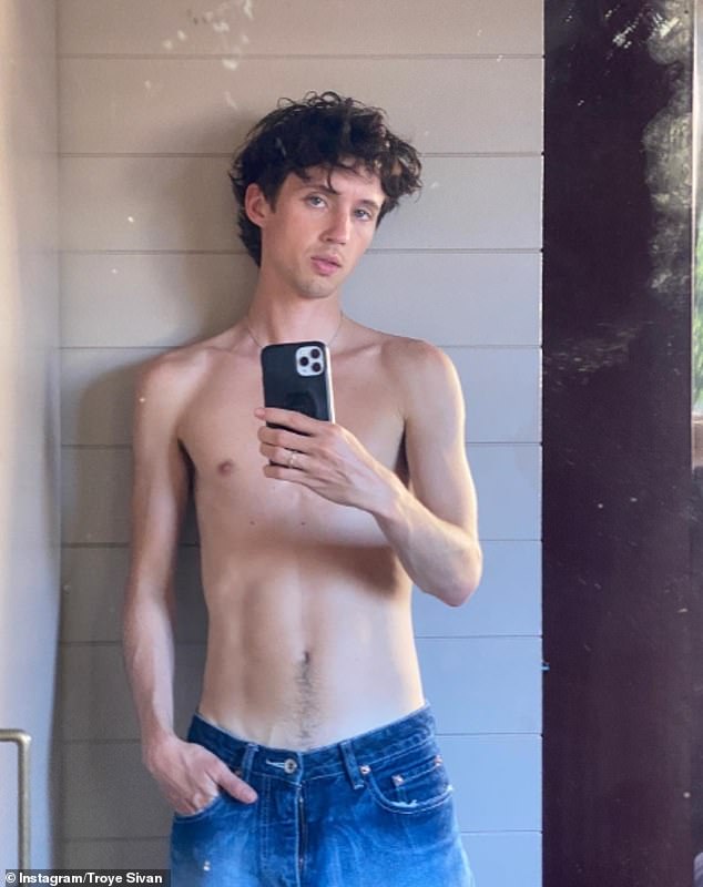 di clarke add troye sivan nude photos photo