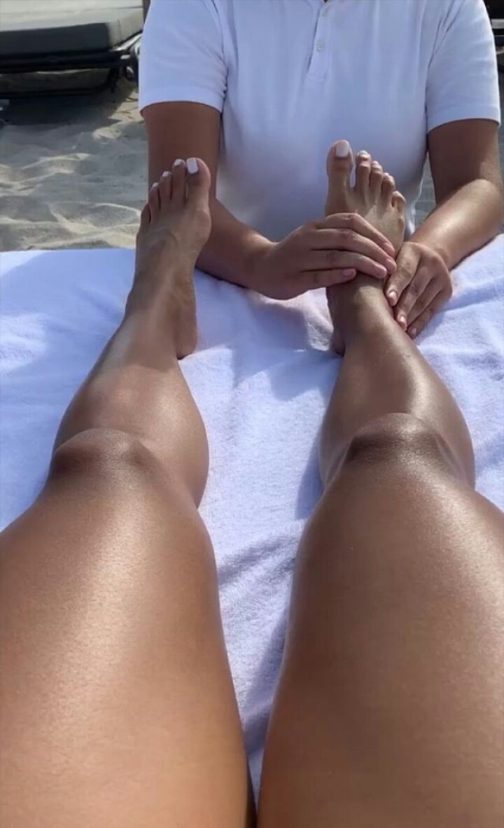 Karrueche Tran Feet - Karrueche Trans Feet, Toes And Soles