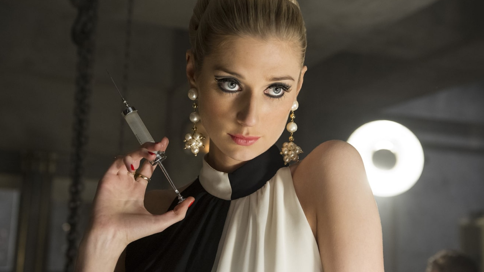 clyde tyler add photo elizabeth debicki hot