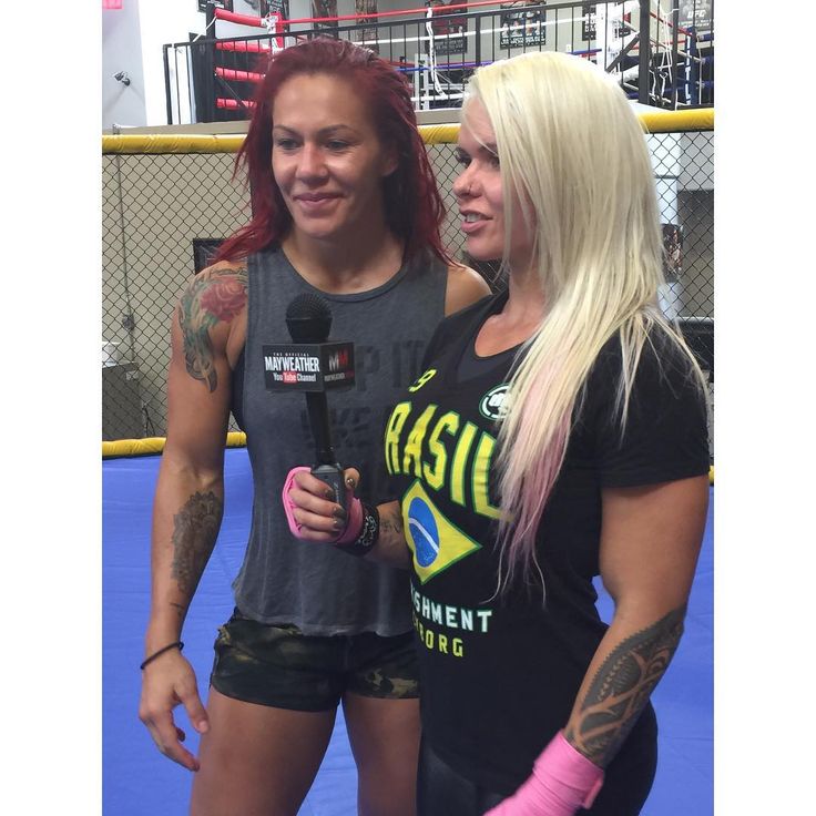 bonnie lawton recommends larissa reis mixed wrestling pic