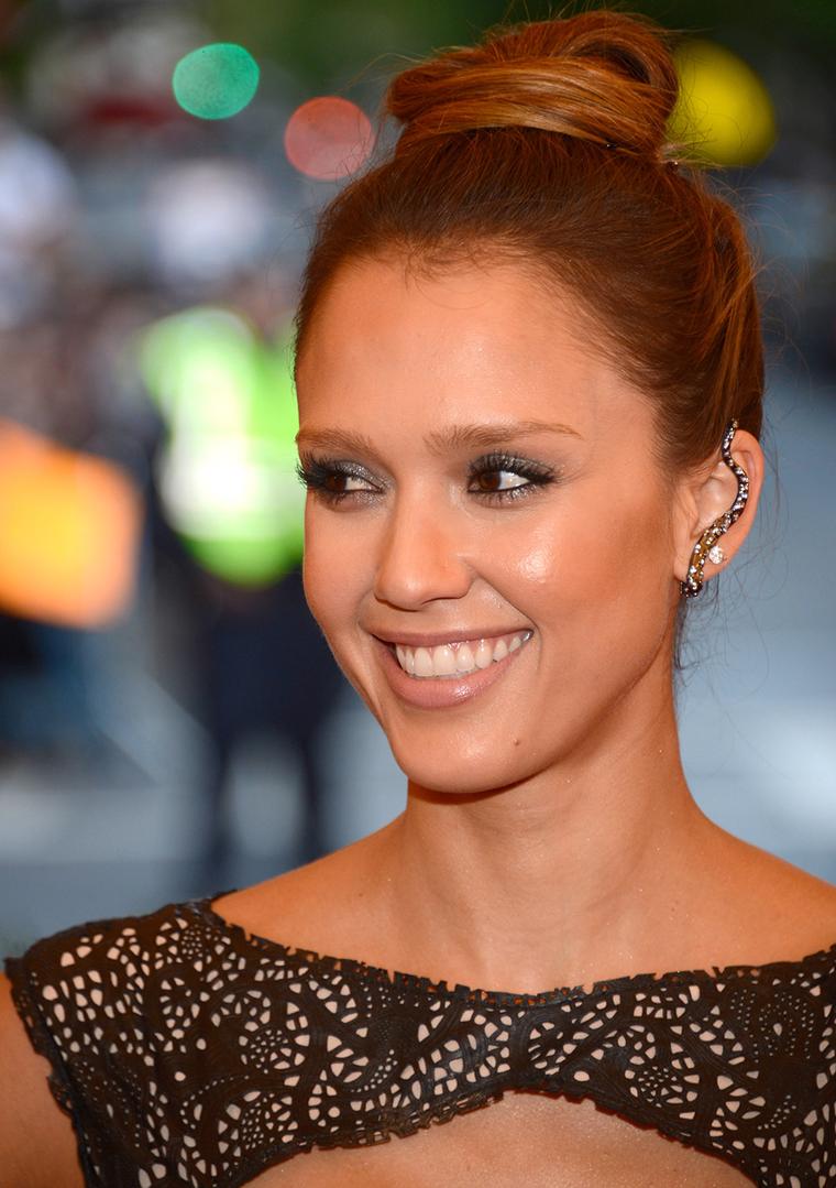 dan rensel recommends jessica alba ear piercings pic