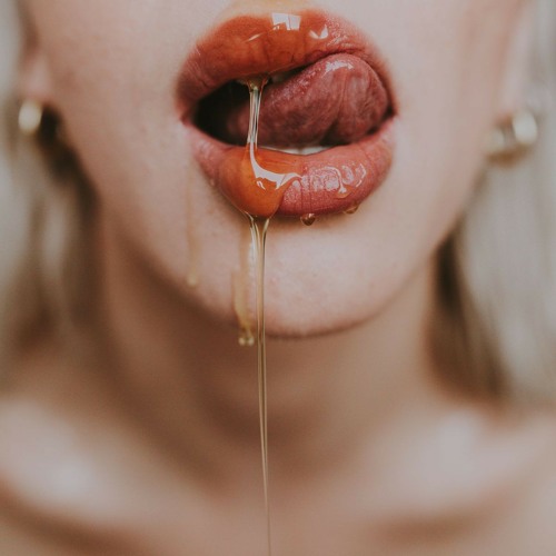 david judah recommends cum dripping from lips pic