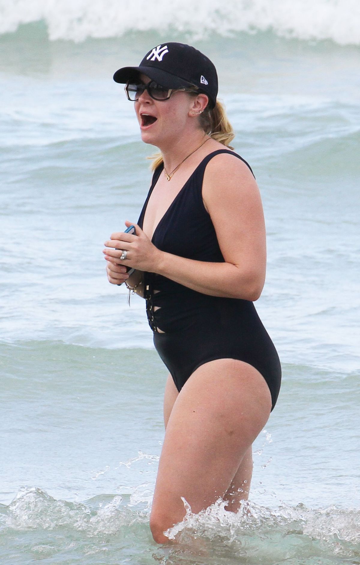 aakruthi chowdary recommends melissa joan hart swimsuit pic