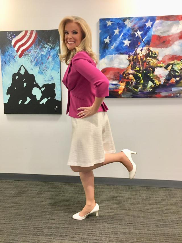 ajax moore recommends Female News Anchors Legs