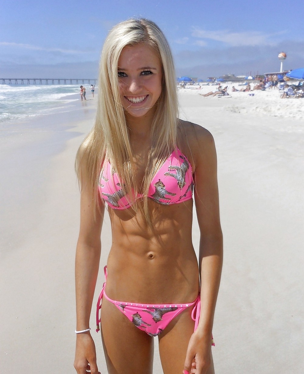 Best of Sexy babes abs on the beach porn