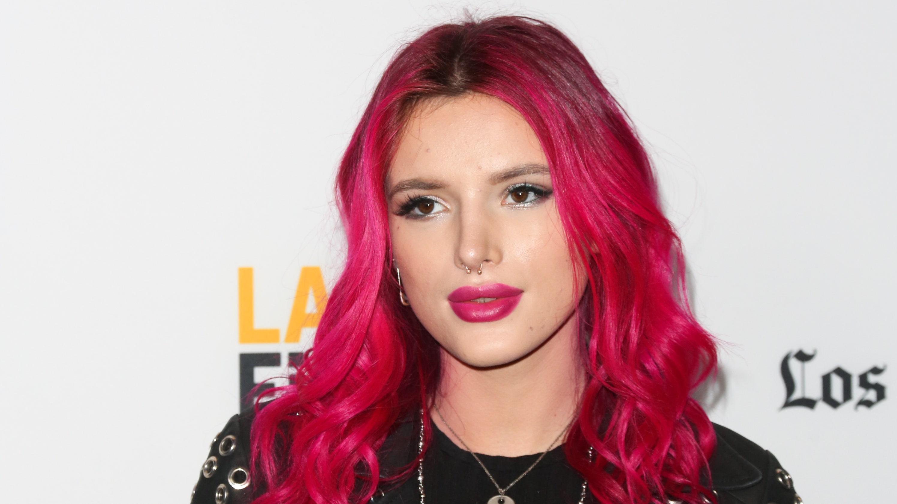 benny sotto share bella thorne masterbating photos