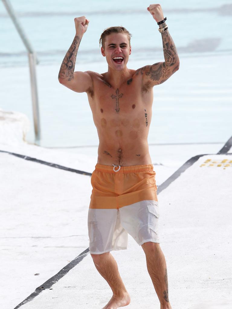 alix williams recommends uncensored justin bieber photos pic