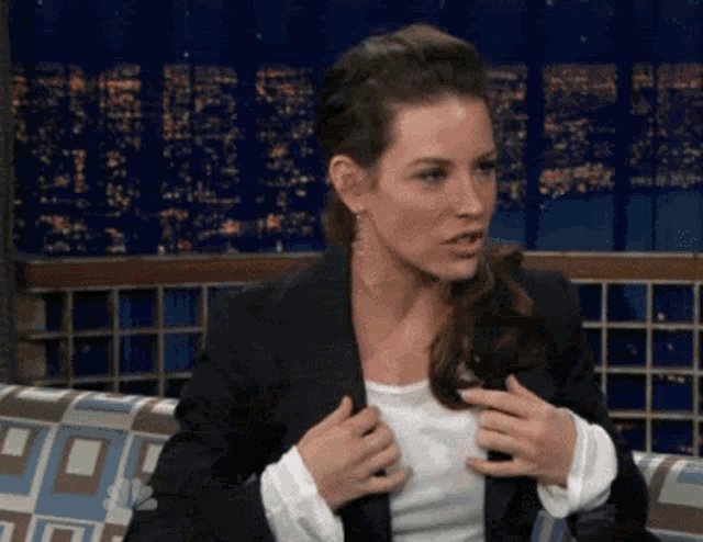 evangeline lilly tits