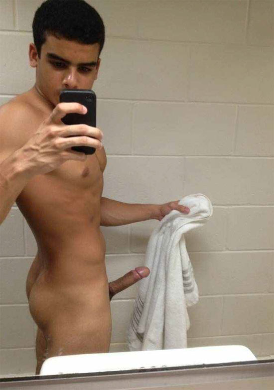 chris l miller share my ex boyfriend nude photos