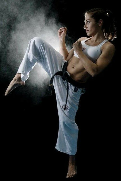 denis fontana recommends sexy female martial artist pic