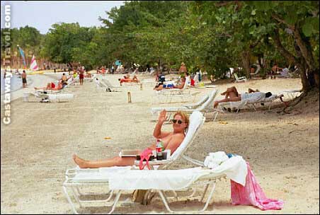 cha hu recommends couples sans souci nudist beach pic