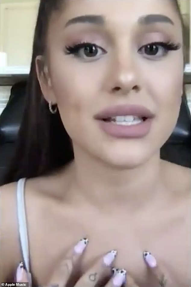 angela griffey recommends ariana grande mouth open pic