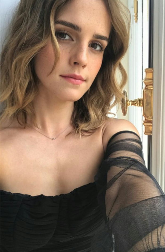 bonnie regan recommends emma watson jerk off pic