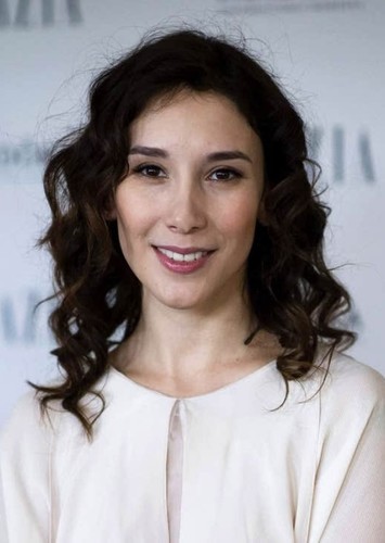 ashley duplessis recommends sibel kekilli head on pic