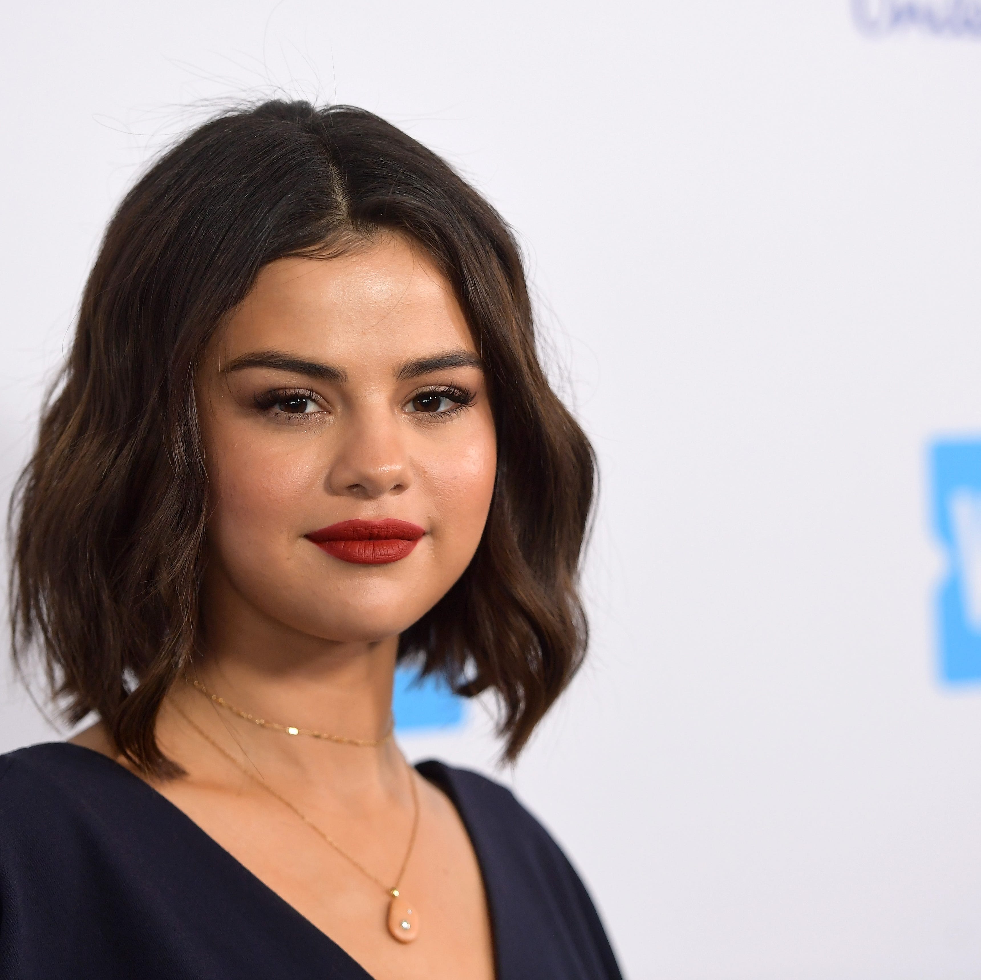 carmen eaton recommends selena gomez shaved head pic