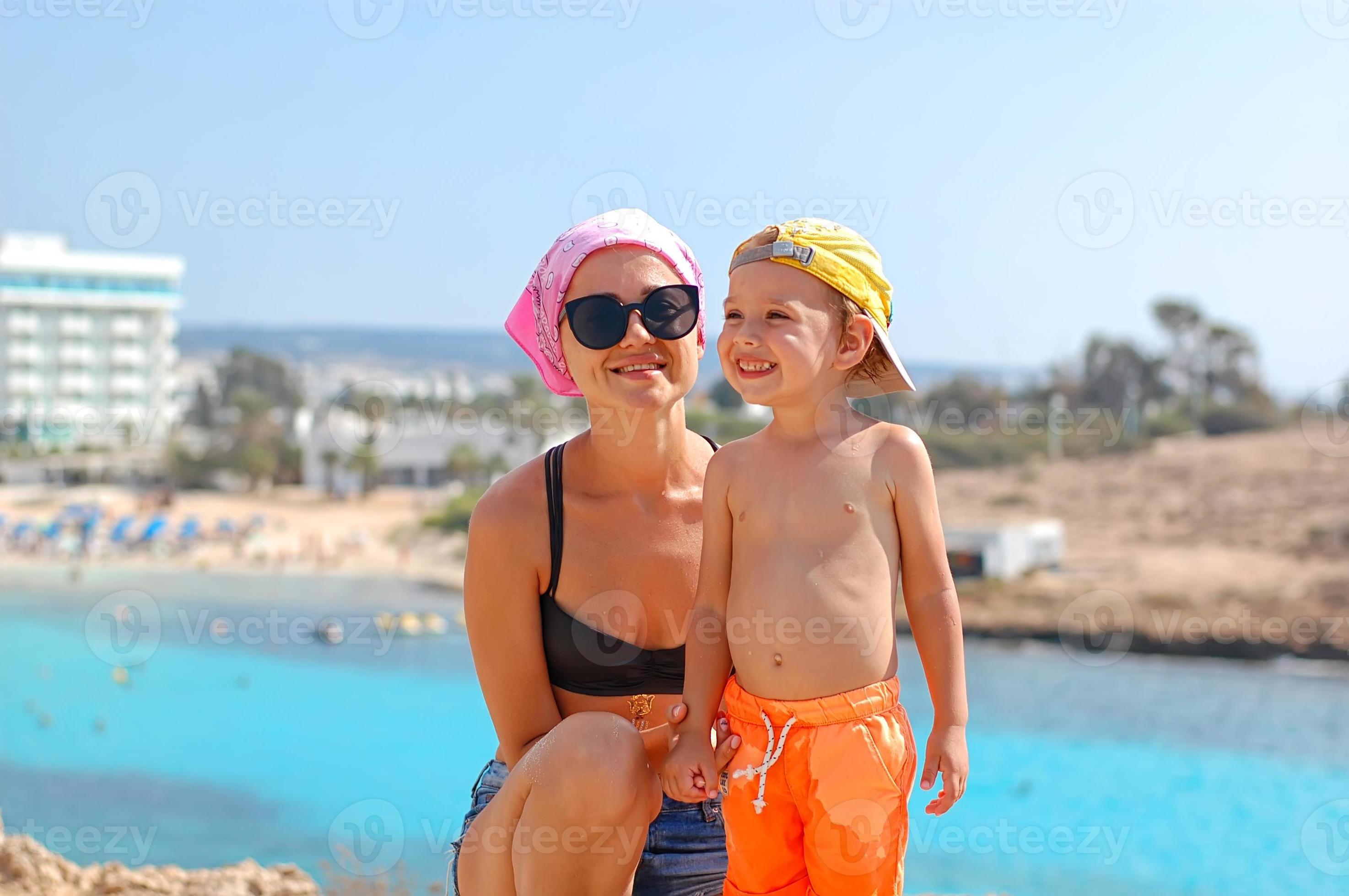 deidre johns recommends mom and son on vacation pic