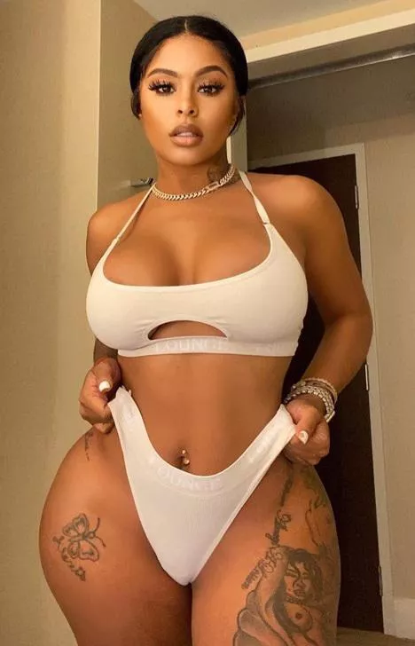 brian rainbolt recommends Alexis Skyy Naked