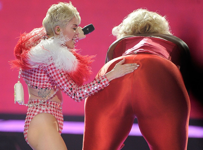 aldo cool share miley cyrus booty photos