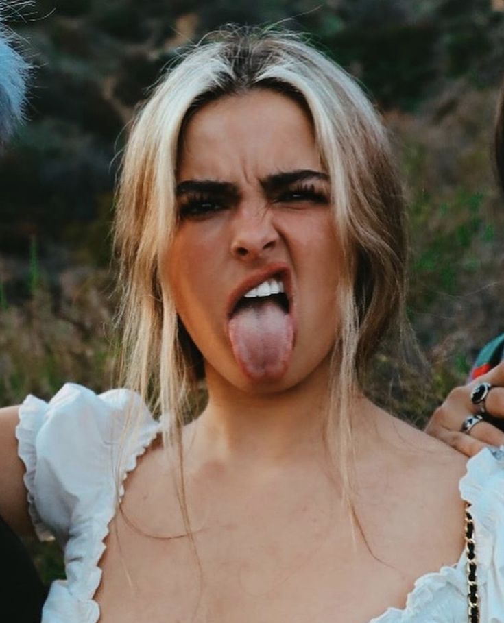 daysi torres recommends Addison Rae Sticking Her Tongue Out