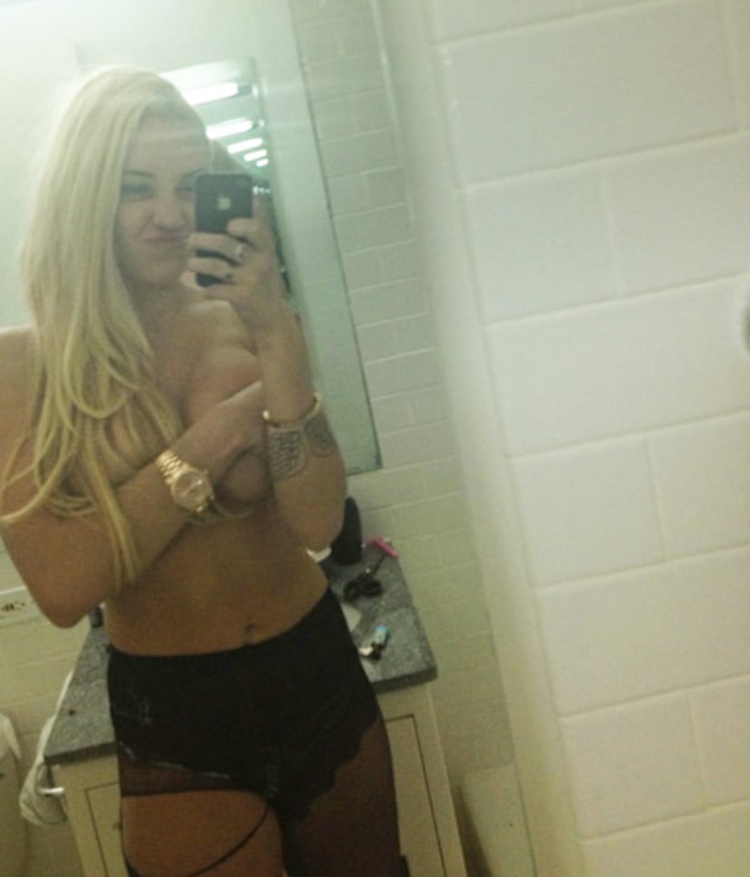 Best of Amanda bynes topless