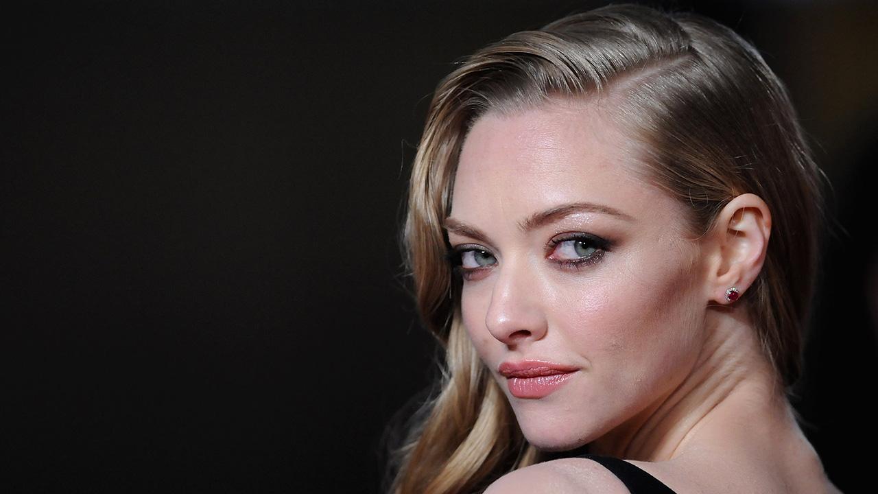 charlie edmiston recommends amanda seyfried hacked pics pic