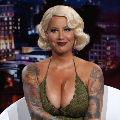 alvaro cabal recommends Amber Rose Bare Ass