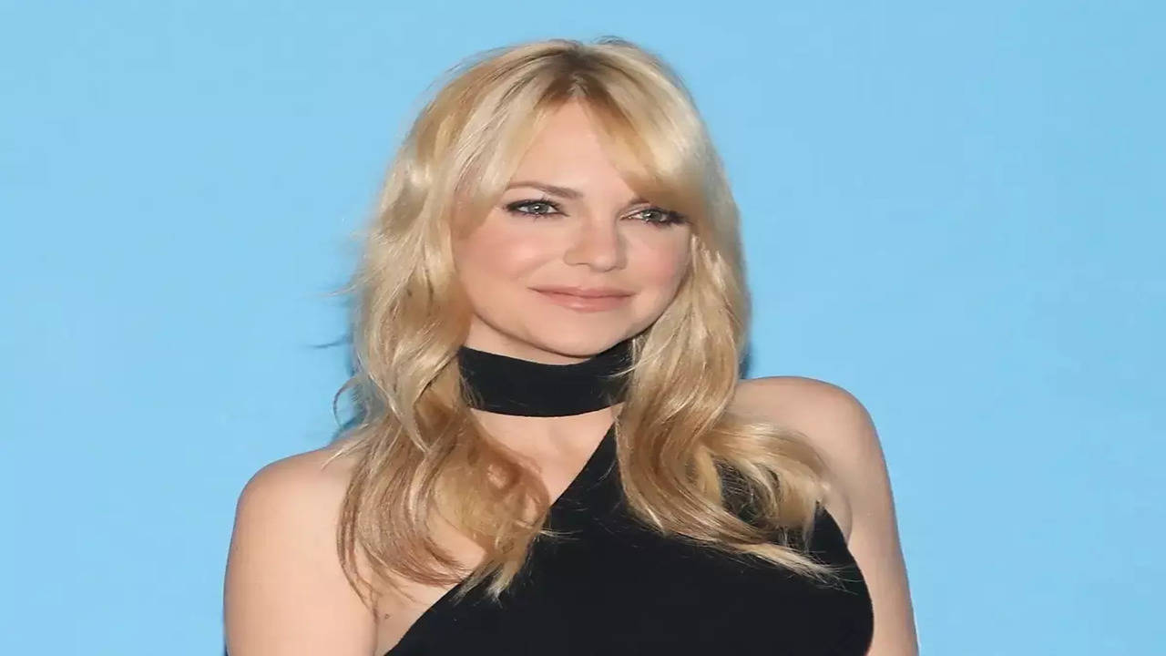 cita hernandez share anna faris porn pics photos