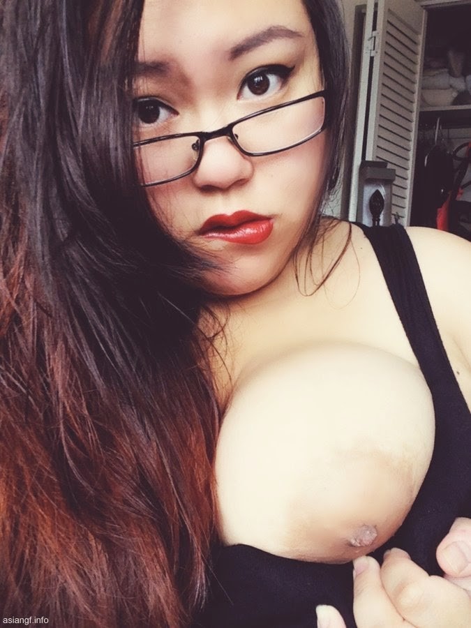 Asian Nipple Porn butterfly pussy