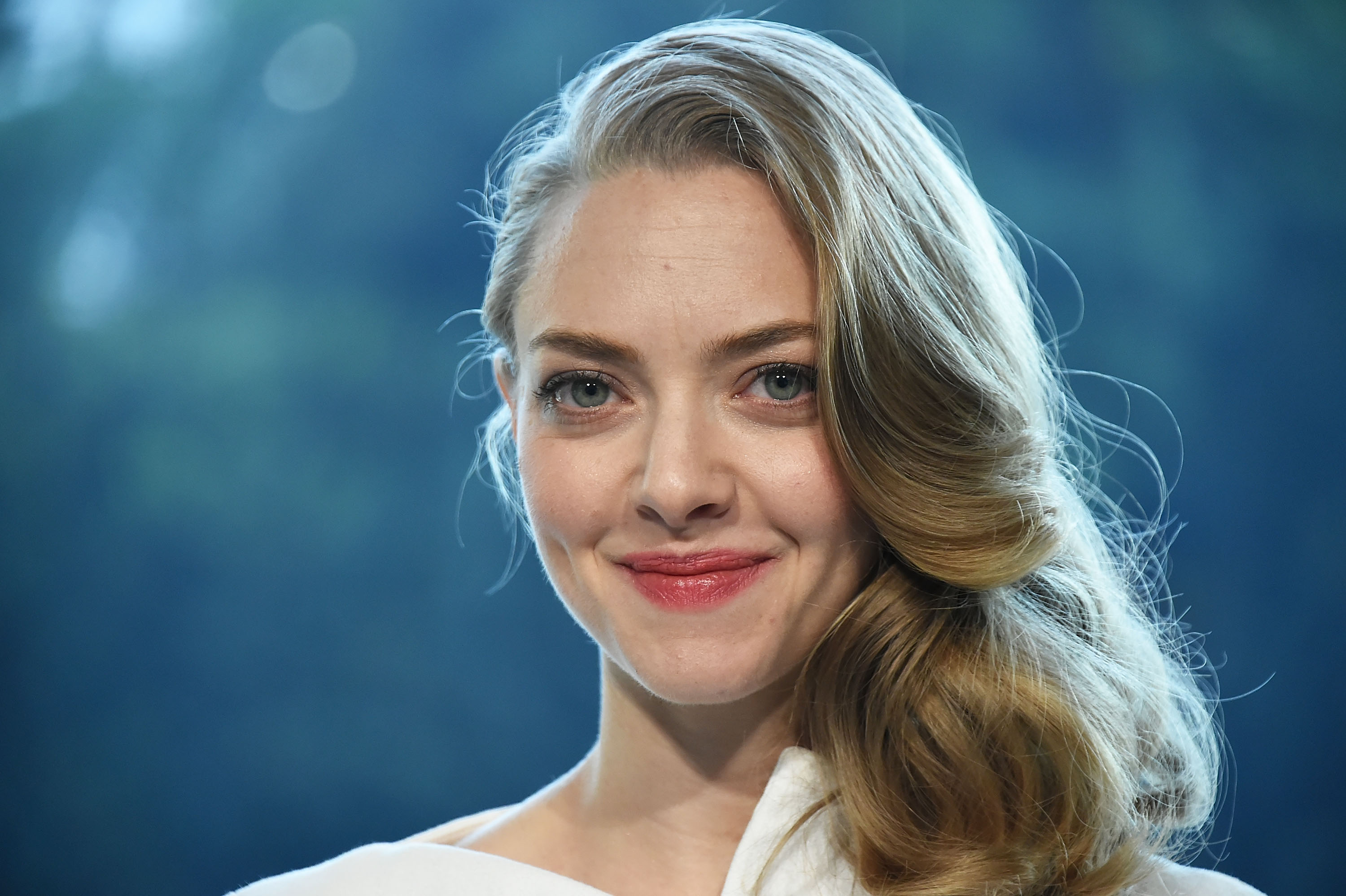 charlie poarch add amanda seyfried hacked pics photo