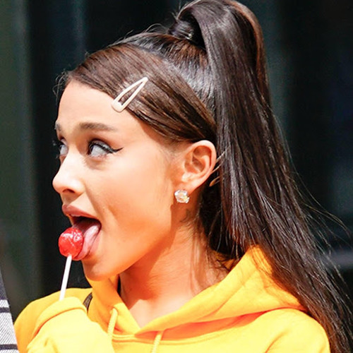 alana gallacher recommends ariana grande mouth open pic