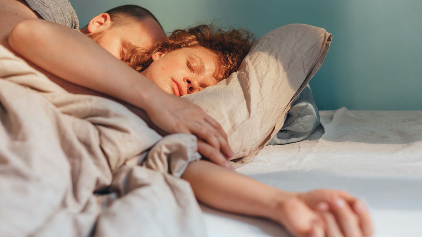 danielle hammond share sleeping woman sex video photos