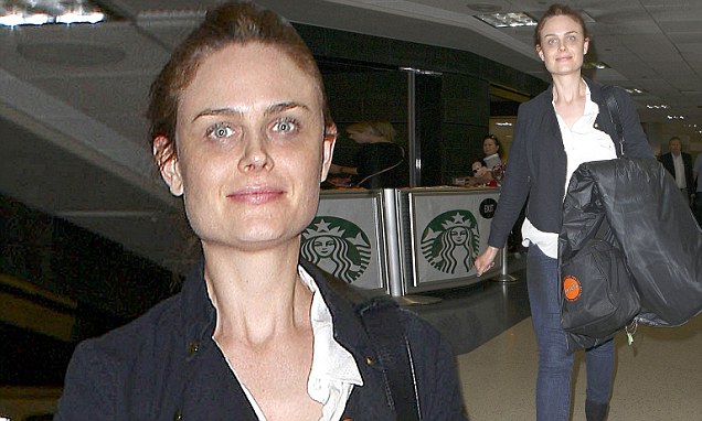 dionisio peralta recommends emily deschanel boob job pic