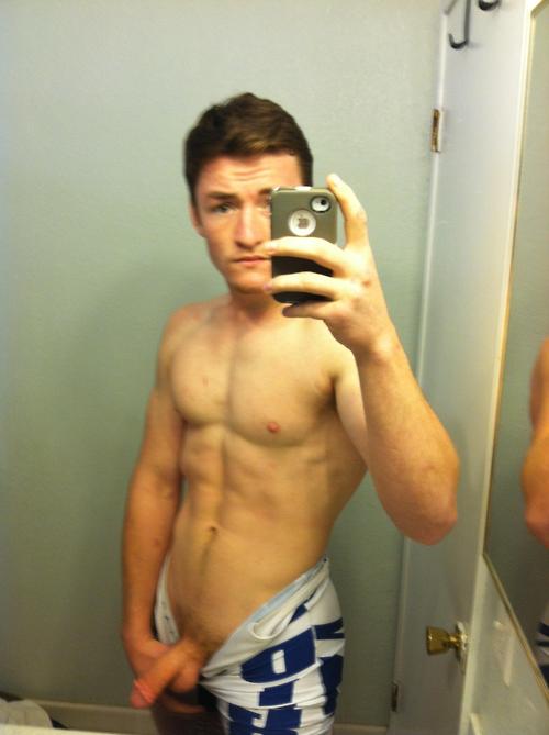 cody utter share selfies of naked guys photos