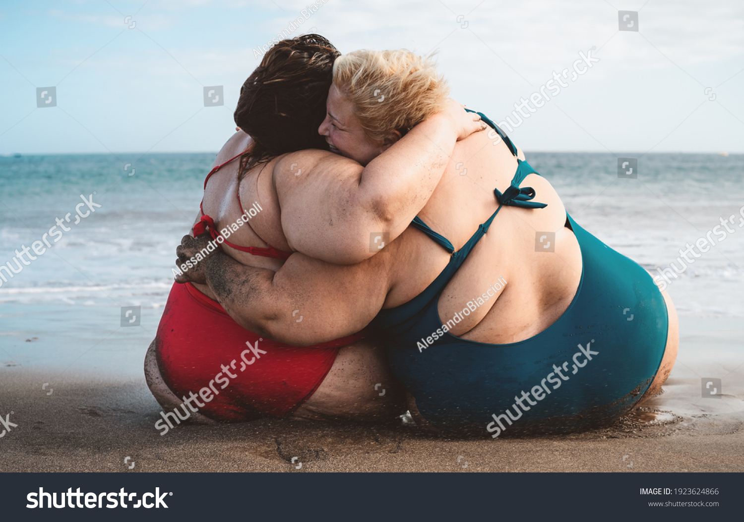 charles lugenbeal recommends Bbw Lesbians Making Out