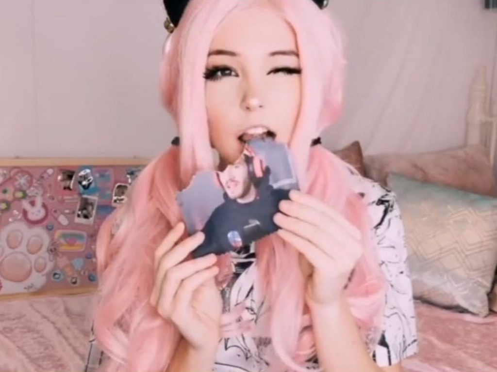 belle delphine pussy