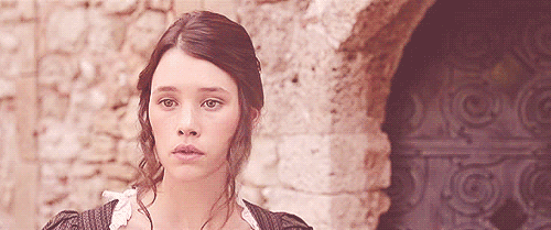 alysha mae concepcion recommends Astrid Berges Frisbey Gif