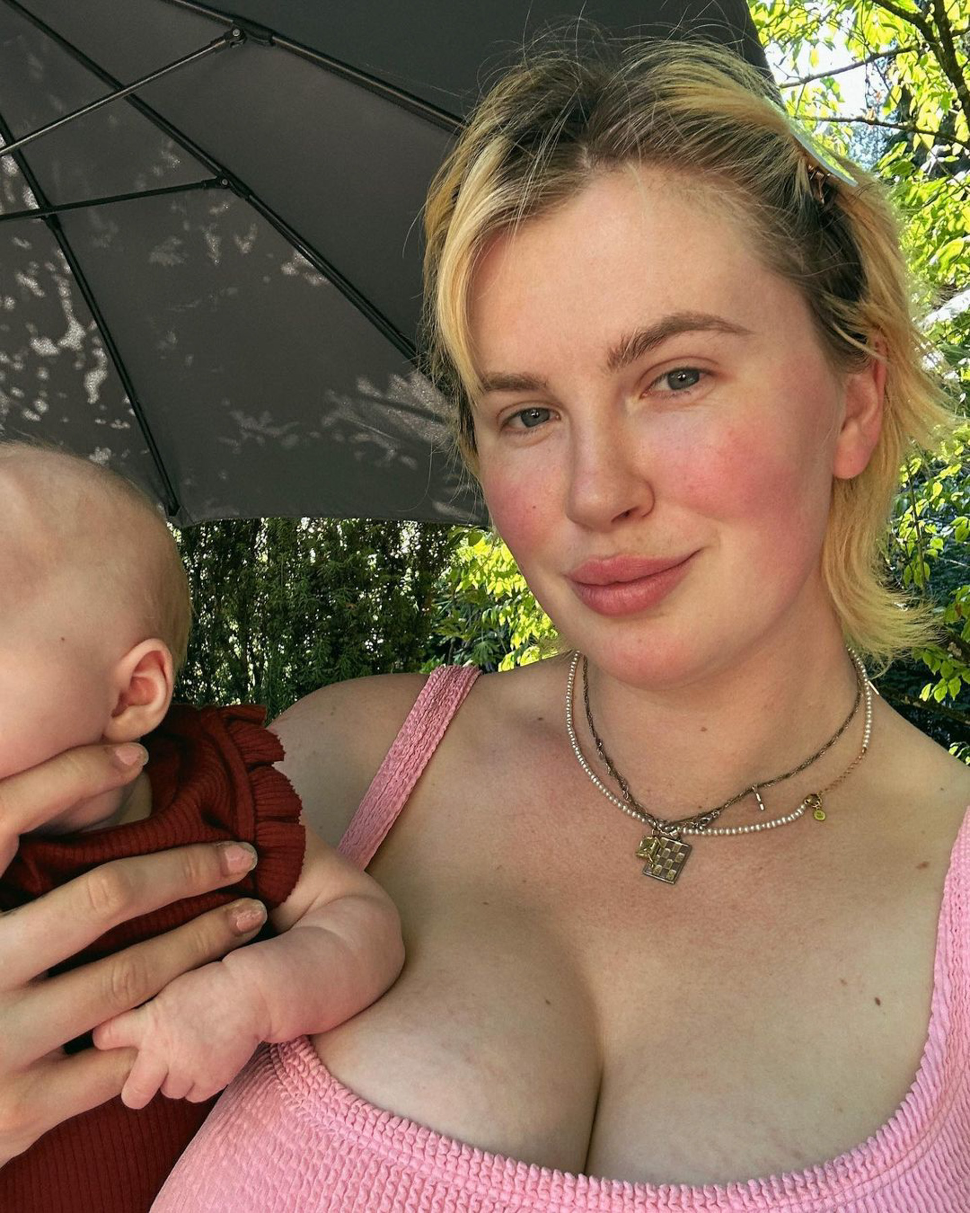 catherine labadie add big tits breast feeding photo