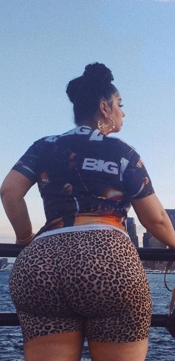 bigblack wet ass