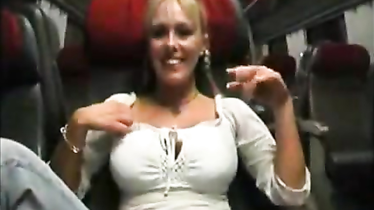 Blowjob On A Bus double dance