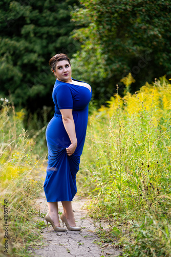 alton morgan recommends blue dress big boobs pic