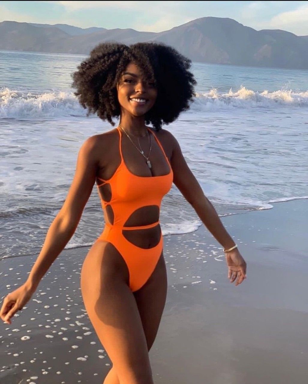 adriana galvis recommends Black Women In Bathing Suits