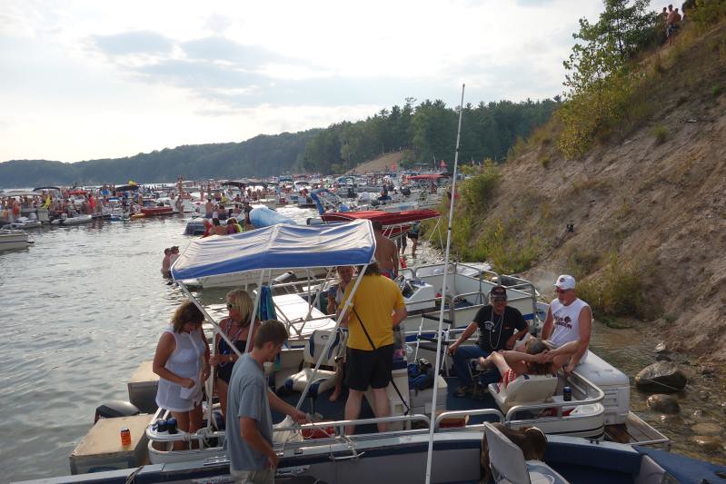 aaron baggett recommends hardy dam hot boat weekend pic