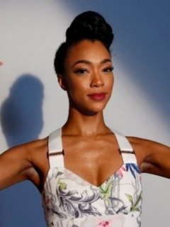 christian navarro add sonequa martin green tits photo