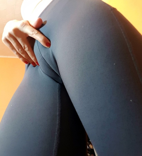 anthony ambrosi recommends Camel Toe Through Leggings