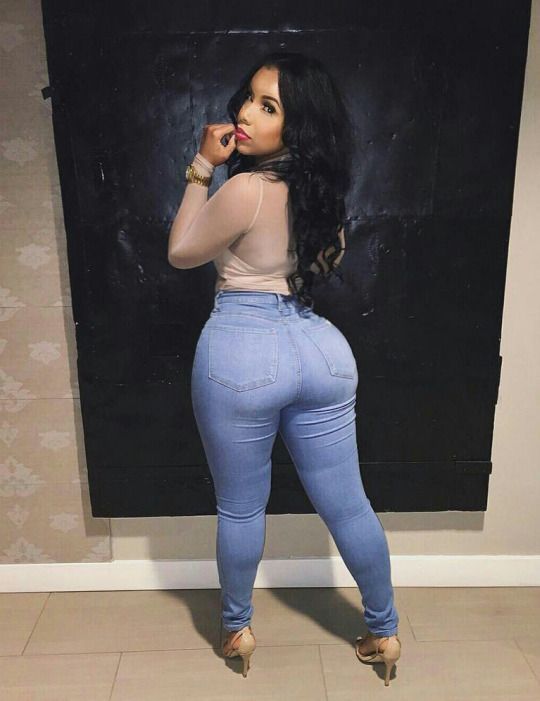 annalie fourie recommends big butt in jeans pics pic
