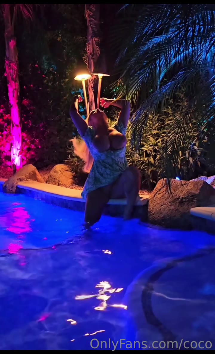 Coco Austin Porn Video bath time