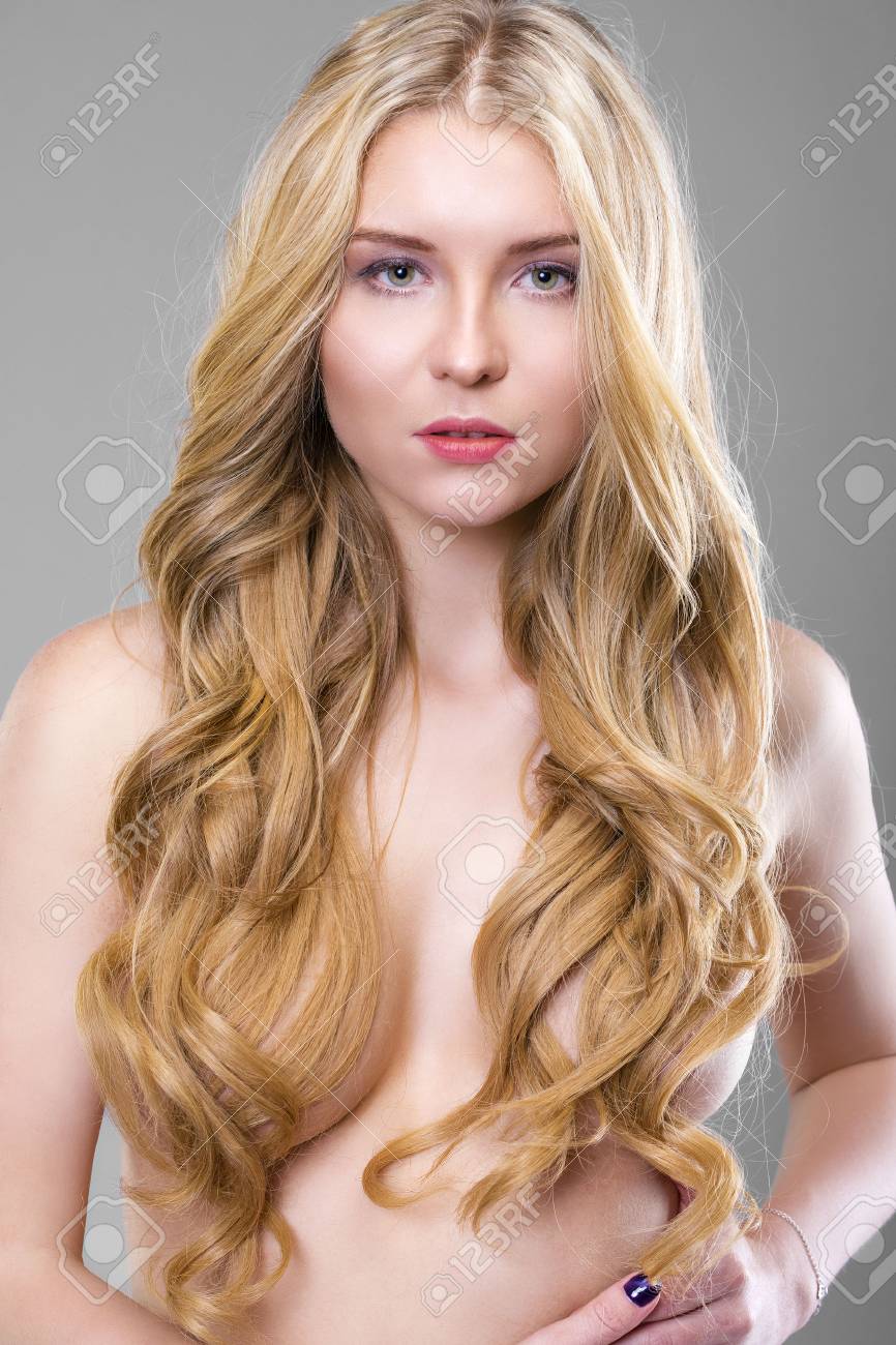 caitlin feltcher recommends curly haired blonde nude pic